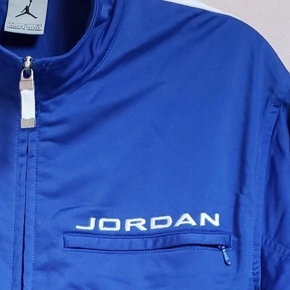 Jordan's Men's Size Medium Blue Training Jersey . - Pre-Owned - Picture 6 of 7